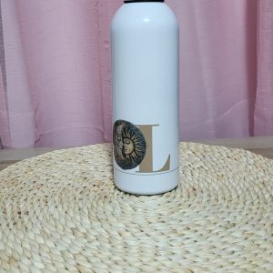 store 01JHRJAA9WGV9MNKNRQJW9YEFK assets 1738275217285 botellaloly1